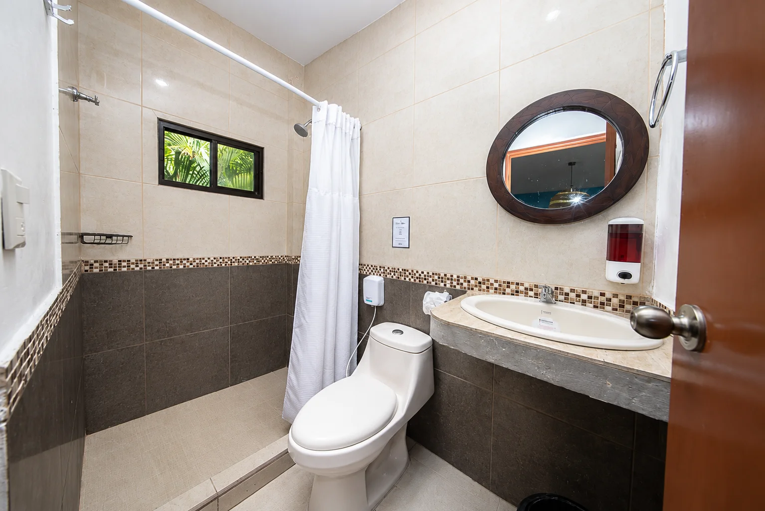 Baño de la Habitación Doble